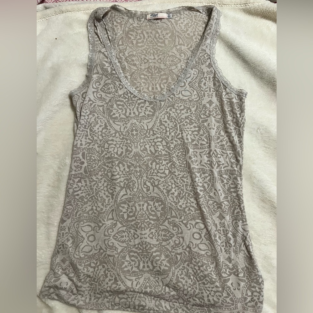 Women's tank top.